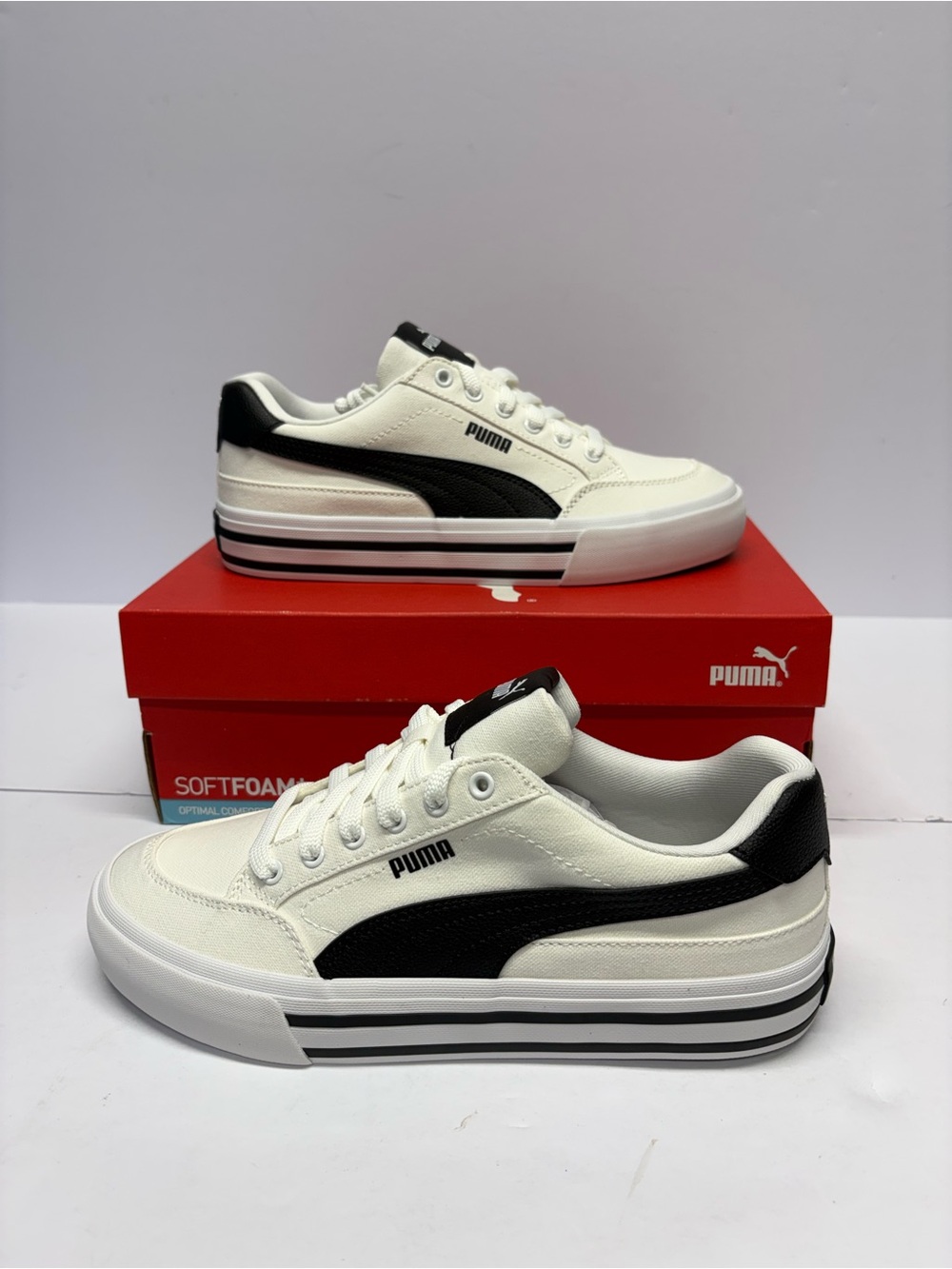 Puma Men's White & Black Low-Top Sneakers